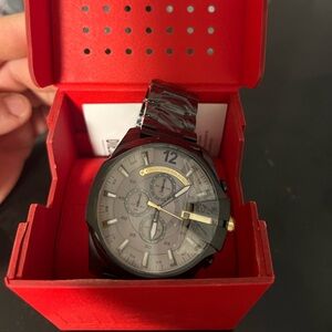 Diesel Mega Chief DZ4479